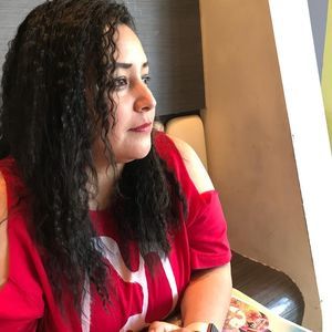 Meet your Posher, Carla